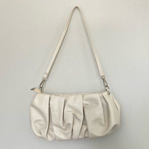 Super cute mini bag 🤍